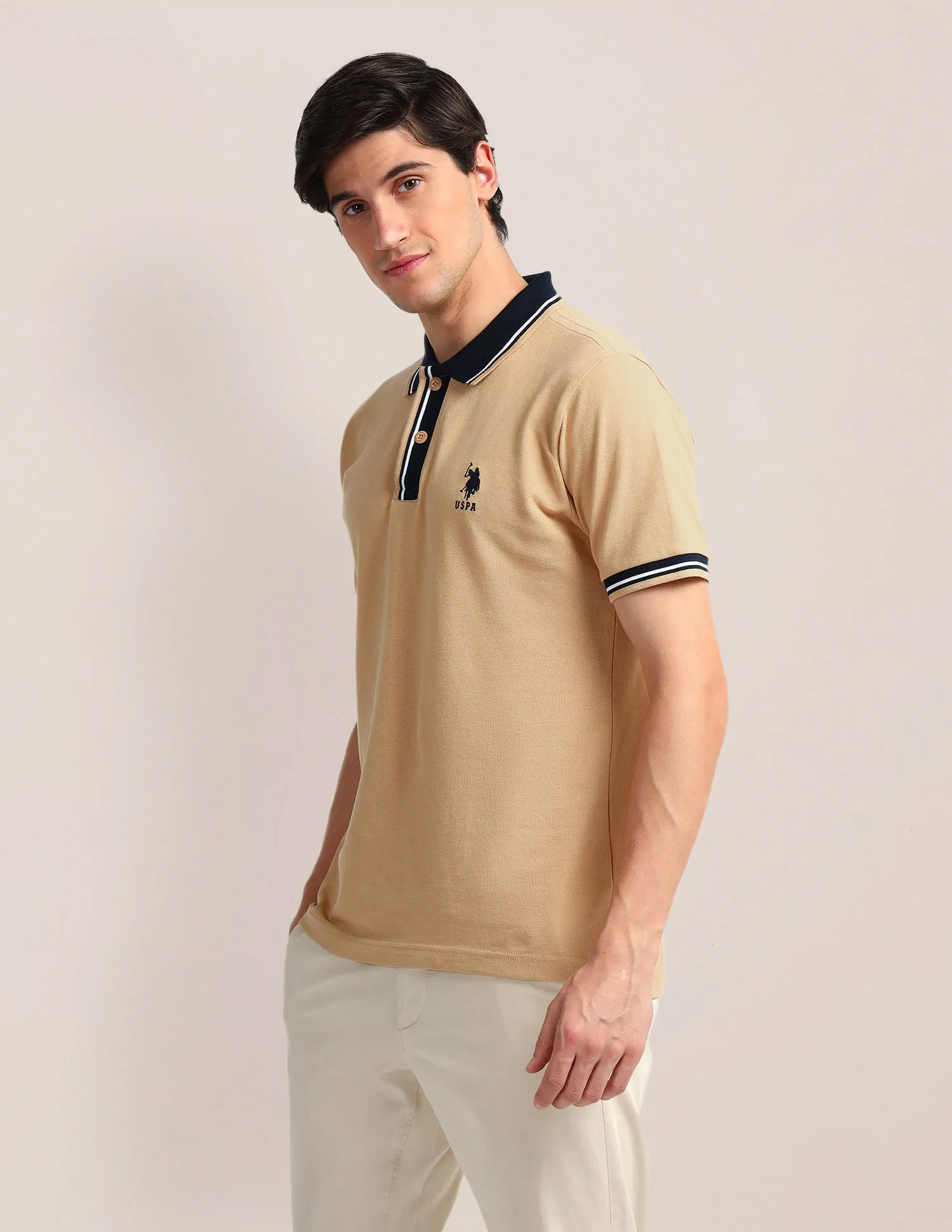 Contrast Collar Slim Polo Shirt