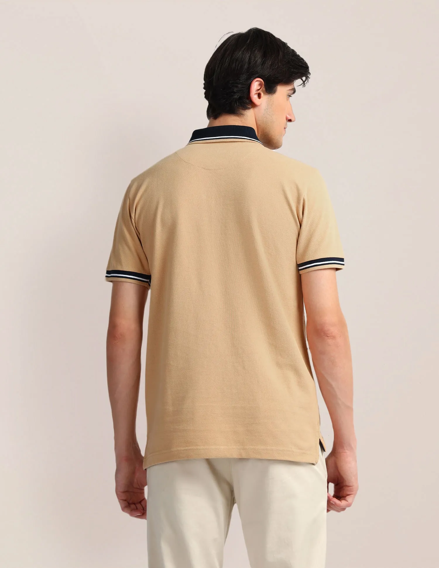 Contrast Collar Slim Polo Shirt